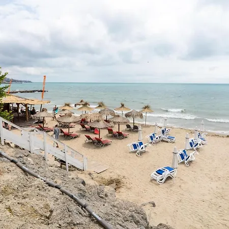 Private Apartament In Premier Fort Beach Apartment *